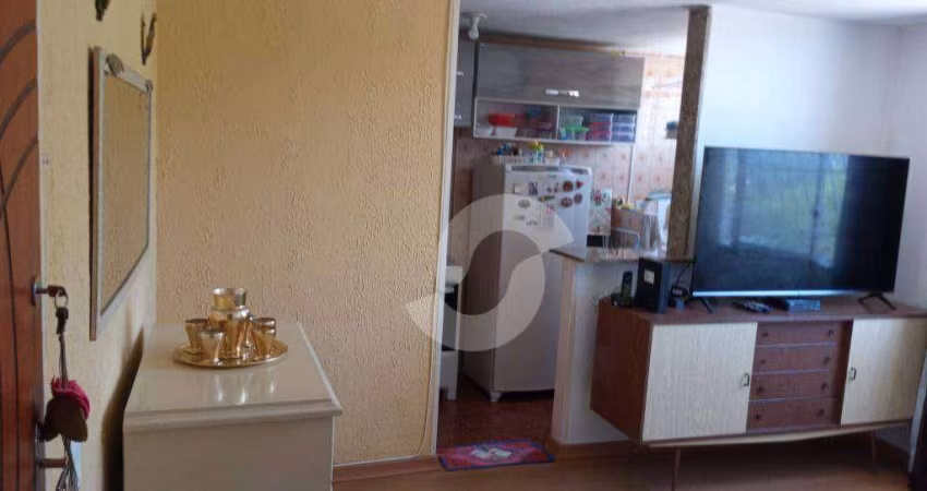 Apartamento com 2 dormitórios à venda, 60 m² por R$ 240.000,00 - Santa Rosa - Niterói/RJ