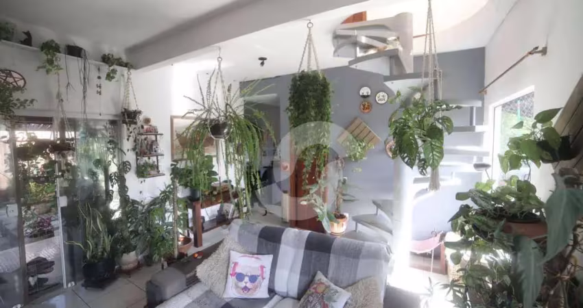 Casa à venda, 195 m² por R$ 700.000,00 - Baldeador - Niterói/RJ