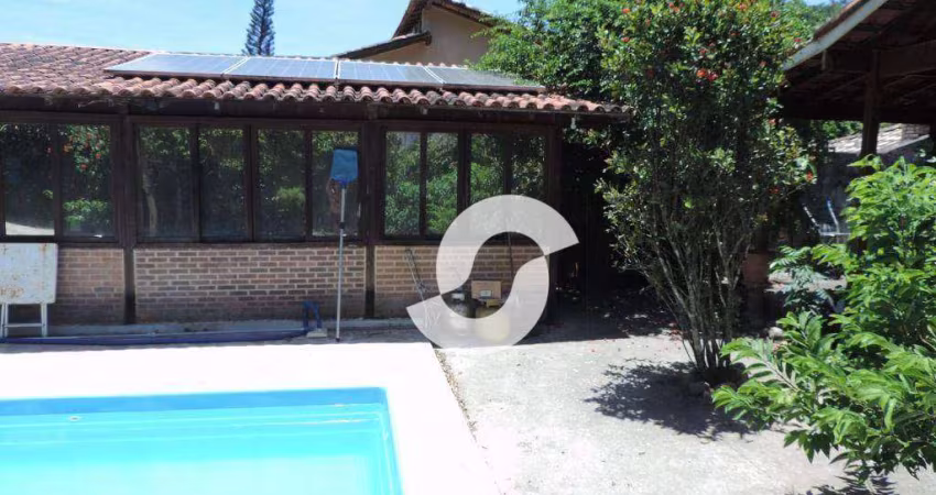 Casa com 3 dormitórios à venda, 225 m² por R$ 595.000,00 - Itaipu - Niterói/RJ