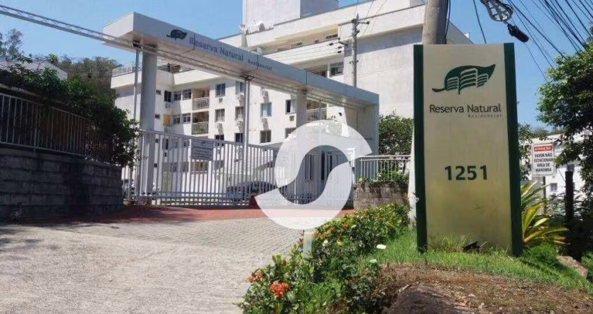 Ótimo apartamento com 2 dormitórios à venda, 78 m² por R$ 370.000 - Maceió - Niterói/RJ