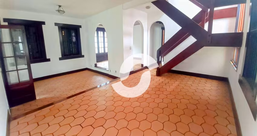 Casa com 4 dormitórios à venda, 308 m² por R$ 1.692.000,00 - São Francisco - Niterói/RJ
