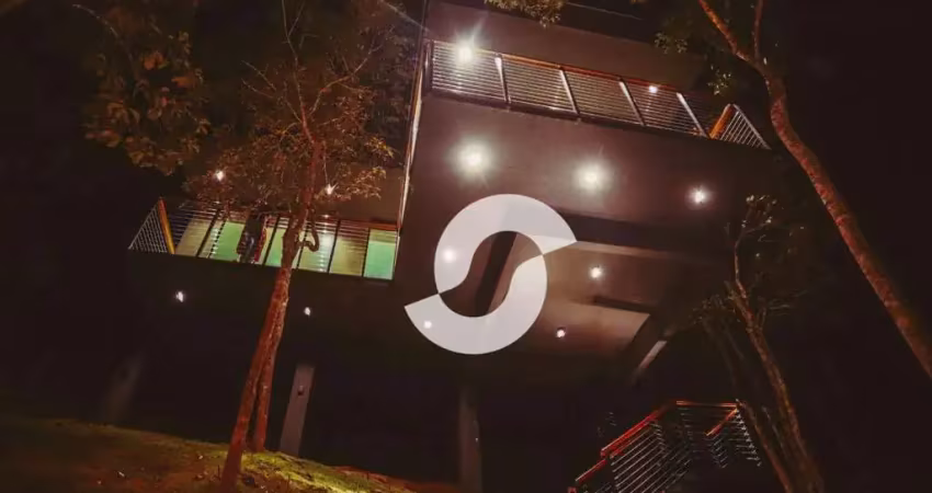 Casa à venda, 90 m² por R$ 720.000,00 - Teresópolis - Teresópolis/RJ