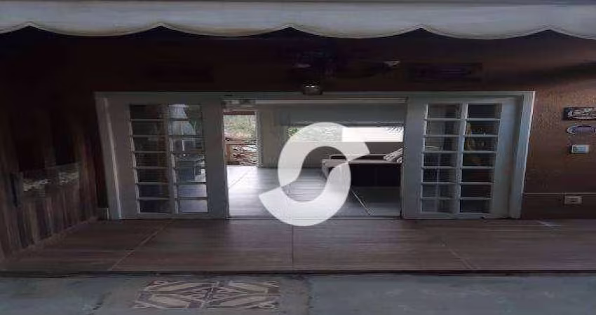 Casa com 2 dormitórios à venda, 55 m² por R$ 270.000,00 - Sape - Niterói/RJ