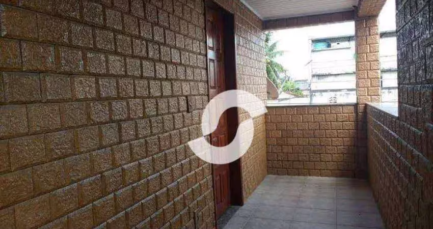 Sobrado com 2 dormitórios à venda, 80 m² por R$ 230.000,01 - Boaçu - São Gonçalo/RJ