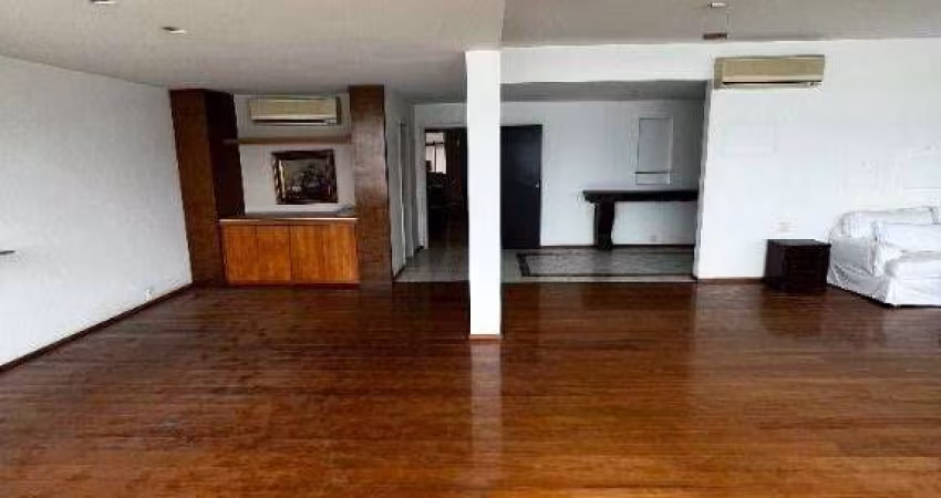 Frente Mar, 4 qts, 2 suites e 1 vaga, à venda, 400m² por R$ 3.200.000 - Praia de Icaraí - Niterói/RJ