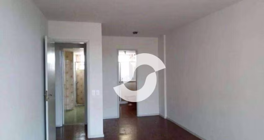 Apartamento com 3 dormitórios à venda, 110 m² por R$ 800.000,00 - Icaraí - Niterói/RJ