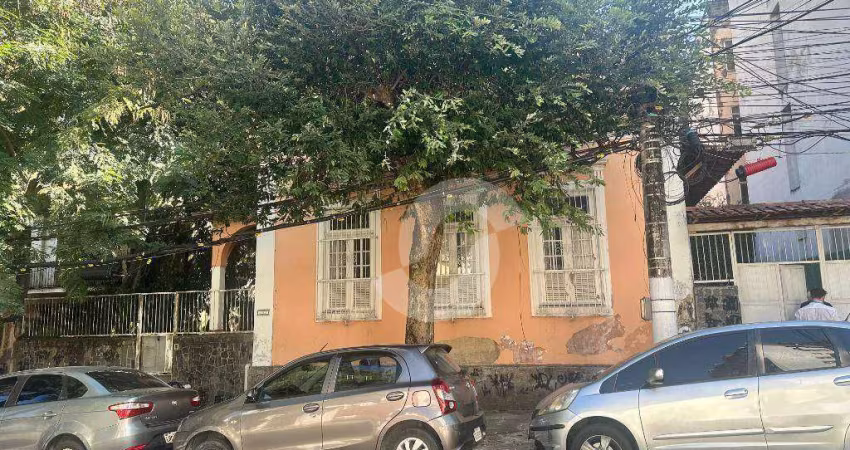 Casa à venda, em terreno de 727m² ideal para construir um prédio - R$ 5.000.000,00 - Santa Rosa - Niterói/RJ