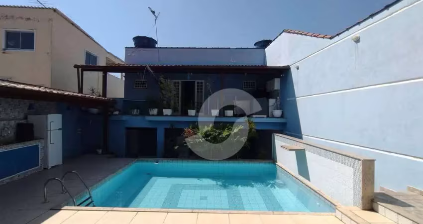Casa à venda, 339 m² por R$ 620.000,00 - Sete Pontes - São Gonçalo/RJ
