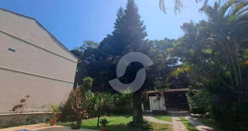 Casa com 5 dormitórios à venda, 227 m² por R$ 790.000,00 - Pendotiba - Niterói/RJ