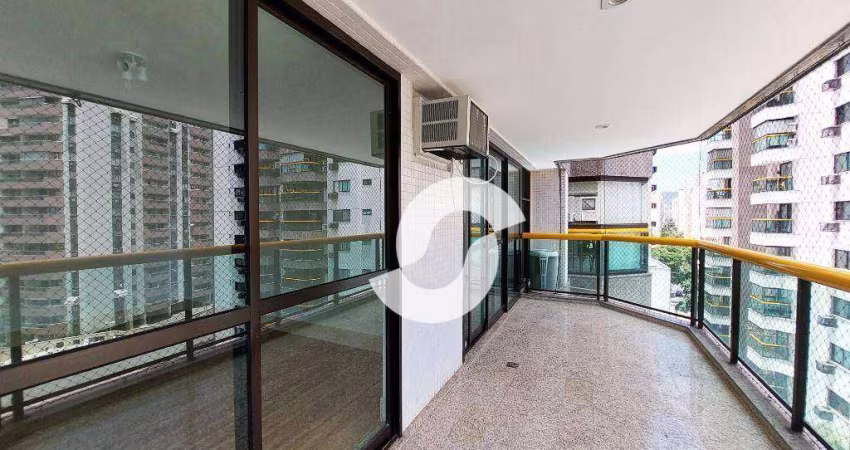 Excelente apartamento com 205m². 4 quartos sendo 2 suítes, 2 vagas de garagem na melhor localização de Icaraí.
