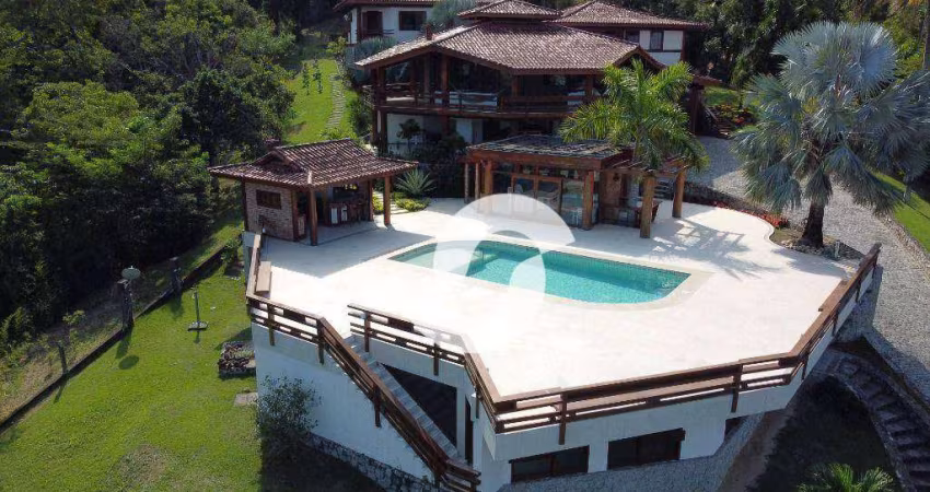 Casa com 4 dormitórios à venda, 559 m² por R$ 4.900.000,00 - Itaipu - Niterói/RJ