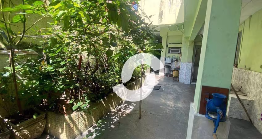 Casa com 6 dormitórios à venda, 520 m² por R$ 520.000,00 - Fonseca - Niterói/RJ