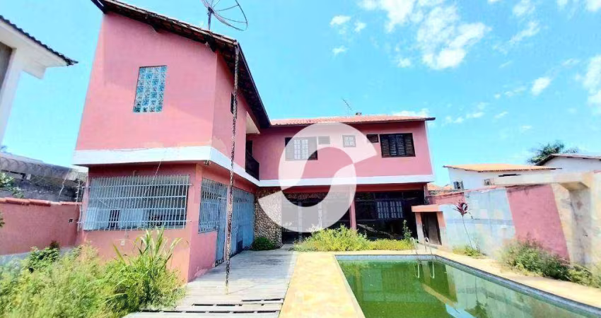 Casa com 3 dormitórios à venda, 212 m² por R$ 1.200.000,00 - Itaipu - Niterói/RJ