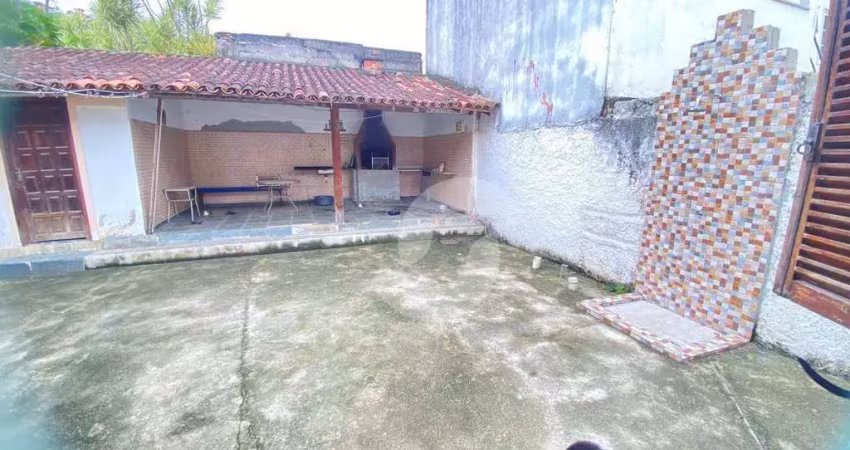 Casa com 3 dormitórios à venda, 180 m² por R$ 750.000,00 - Piratininga - Niterói/RJ