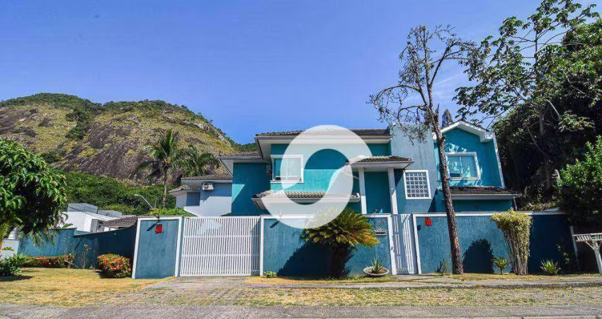 Casa com 4 dormitórios à venda, 178 m² por R$ 1.500.000,00 - Peixoto - Niterói/RJ