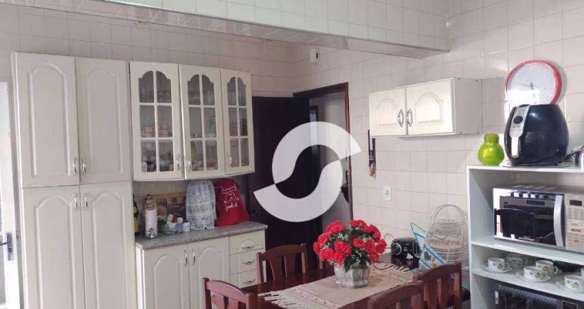 Casa com 3 dormitórios à venda, 90 m² por R$ 420.000,00 - Fátima - Niterói/RJ