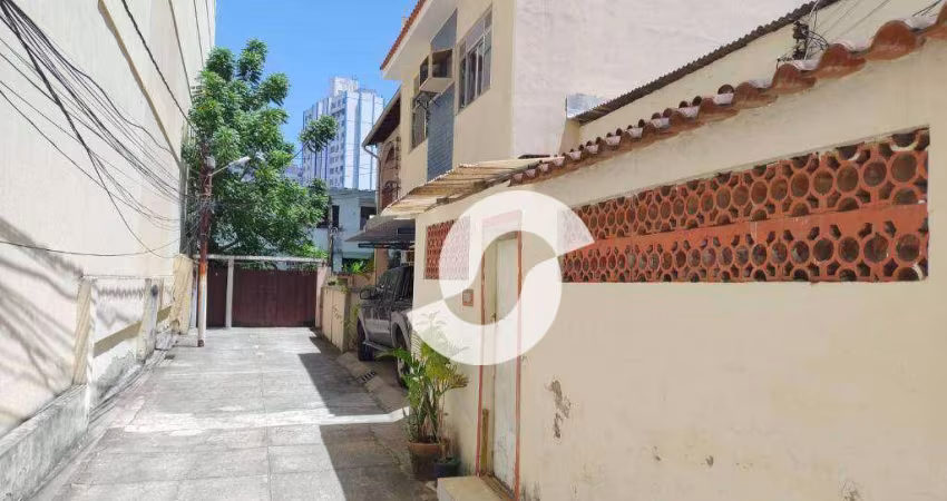 Casa com 5 dormitórios à venda, 450 m² por R$ 2.490.000,00 - Santa Rosa - Niterói/RJ