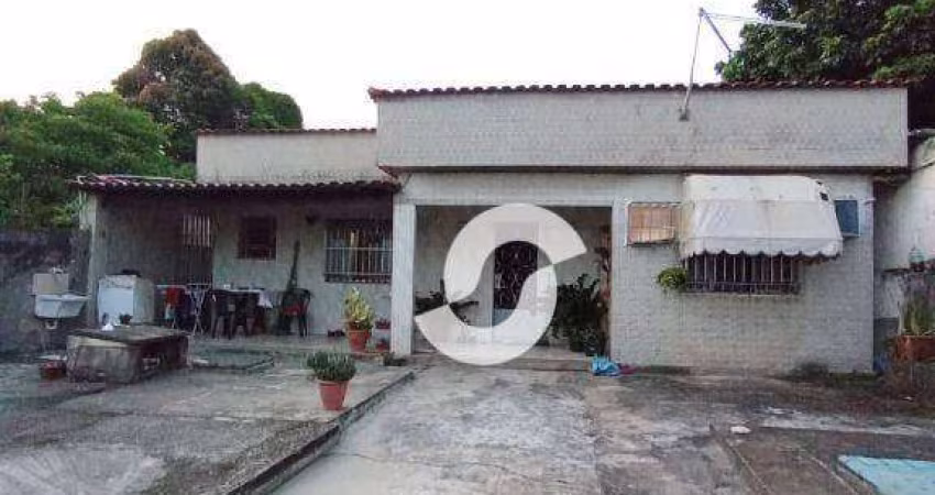 Casa com 3 dormitórios à venda, 60 m² por R$ 400.000,00 - Trindade - São Gonçalo/RJ