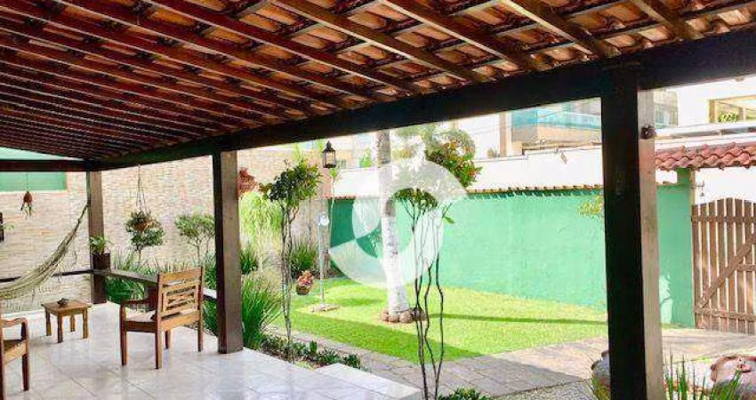 Casa com 4 dormitórios à venda, 273 m² por R$ 1.200.000,00 - Itaipu - Niterói/RJ