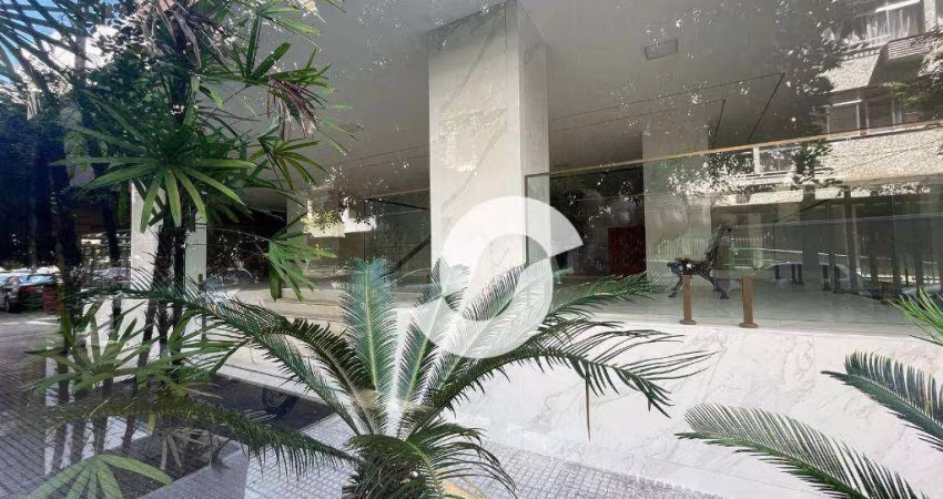Apartamento  de 3 quartos com 115 m2 na primeira quadra da praia - Rua Oswaldo Cruz - 729 mil