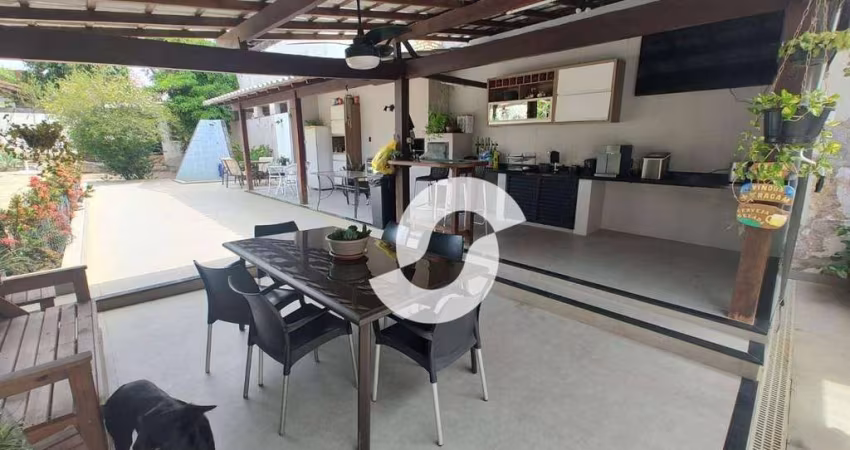 Casa à venda, 198 m² por R$ 2.400.000,00 - Badu - Niterói/RJ