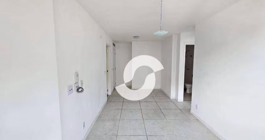 Apartamento com 2 dormitórios à venda, 62 m² por R$ 305.000,00 - Santa Rosa - Niterói/RJ