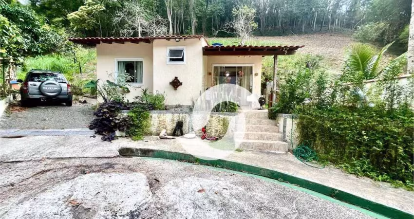 Casa com 3 dormitórios à venda, 70 m² por R$ 600.000,00 - Itaipu - Niterói/RJ