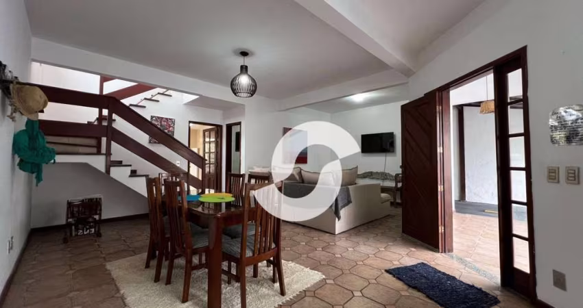 Casa com 3 dormitórios à venda, 300 m² por R$ 1.330.000,00 - Piratininga - Niterói/RJ