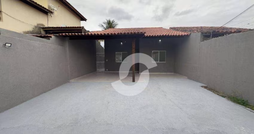 Casa com 2 dormitórios à venda, 105 m² por R$ 580.000,00 - Itaipu - Niterói/RJ