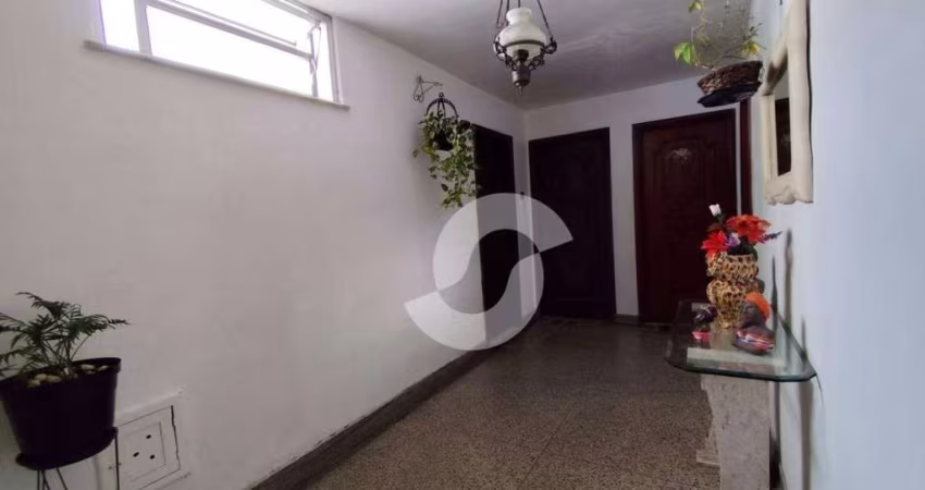 Apartamento com 2 dormitórios à venda, 118 m² por R$ 900.000,00 - Icaraí - Niterói/RJ