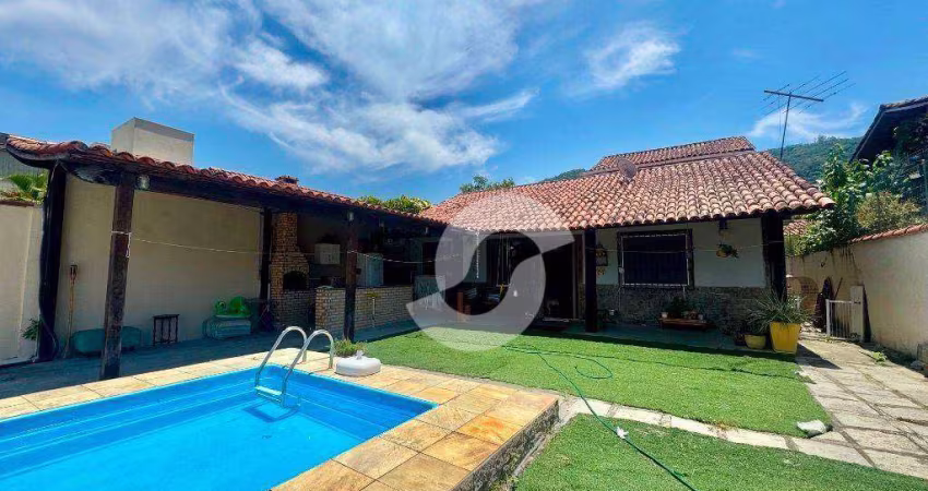 Casa com 3 dormitórios à venda, 157 m² por R$ 980.000,00 - Piratininga - Niterói/RJ