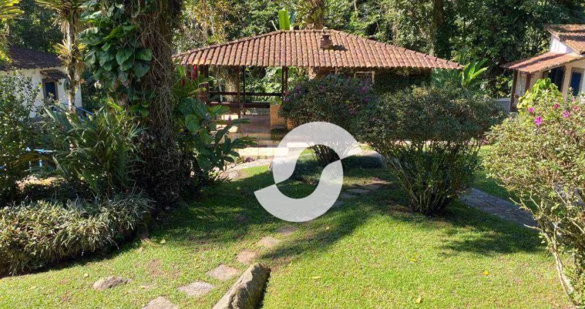 Seu novo lar na Serra - Localizado na Serra dos Órgãos - Desfrute da natureza  em condominio privativo.