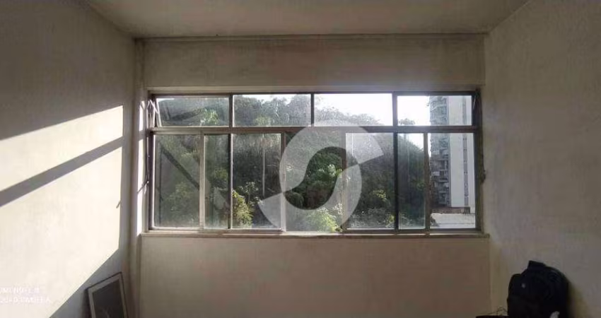 Apartamento com 3 dormitórios à venda, 91 m² por R$ 699.000,00 - Icaraí - Niterói/RJ
