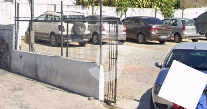 Área à venda, 600 m² por R$ 1.100.000,00 - Centro - São Gonçalo/RJ
