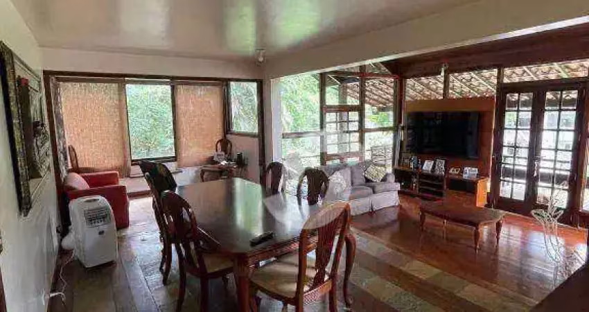 Casa com 5 dormitórios à venda, 600 m² por r$ 1.500.000,00 - itaipu - niterói/rj