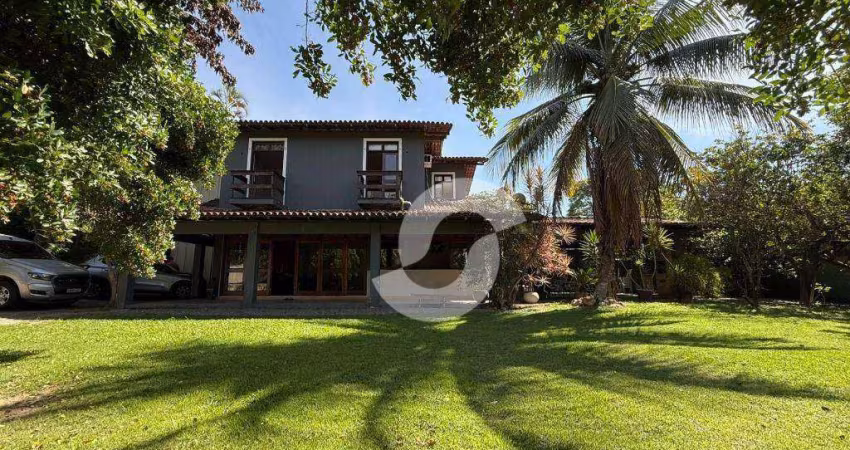 Casa com 3 dormitórios à venda, 200 m² por R$ 800.000,00 - Maria Paula - Niterói/RJ