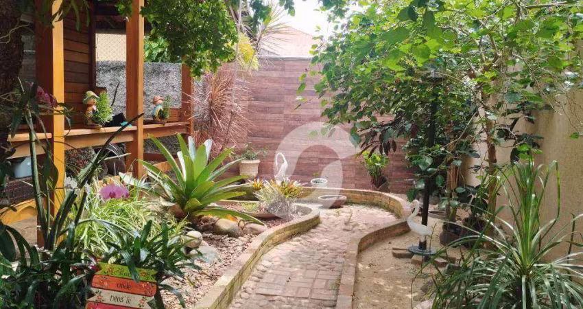 Casa com 3 dormitórios à venda, 120 m² por R$ 999.000,00 - Mata Paca - Niterói/RJ