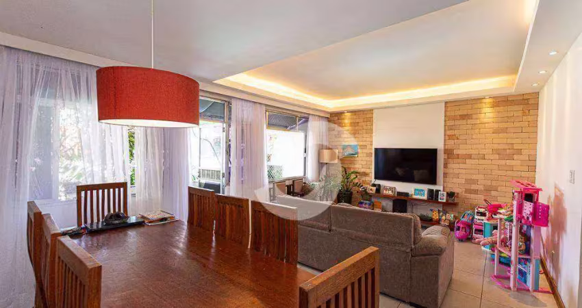 Linda casa triplex com 4 quartos em itacoatiara – niterói!