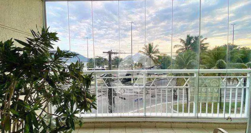 2 quartos, 2 vagas, varanda, vista mar e lazer completo