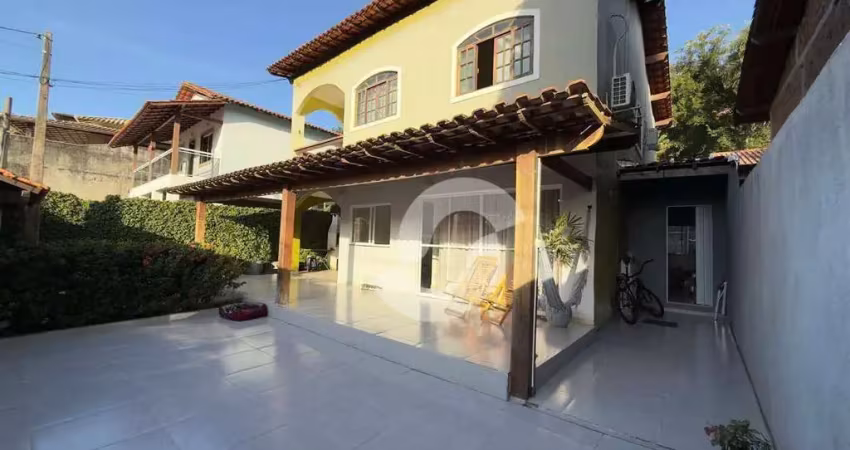Casa com 4 dormitórios à venda, 250 m² por r$ 700.000,00 - maceió - niterói/rj