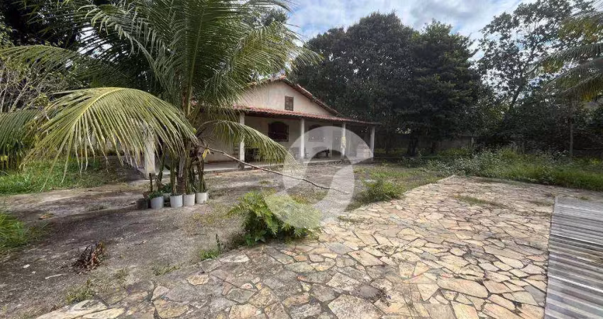 Casa com 2 quartos à venda na Rua Christiano Lajas, 14, Retiro, Itaboraí