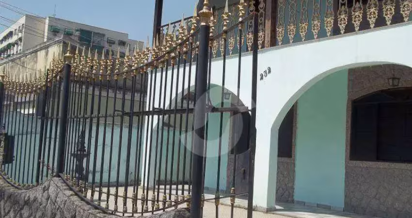 Casa com 4 dormitórios à venda, 193 m² por R$ 790.000,00 - Antonina - São Gonçalo/RJ