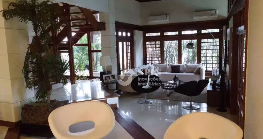 Linda casa, 4 dormitórios à venda, 550 m² por r$ 3.000.000 - camboinhas - niterói/rj