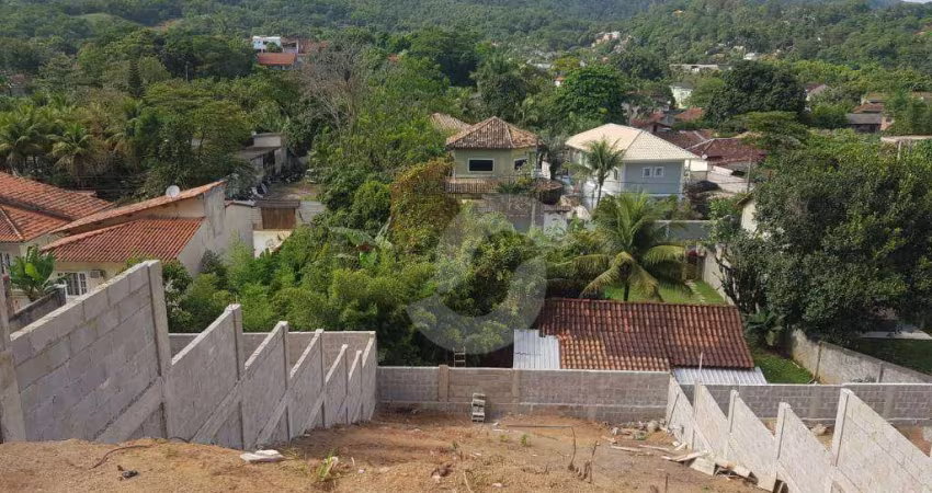 Terreno à venda, 242 m² por R$ 290.000,00 - Engenho do Mato - Niterói/RJ