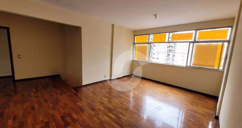Oportunidade! Apartamento em Icaraí, excelente localização com 3 dormitórios à venda, 105 m² por R$ 750.000 - Icaraí - Niterói/RJ