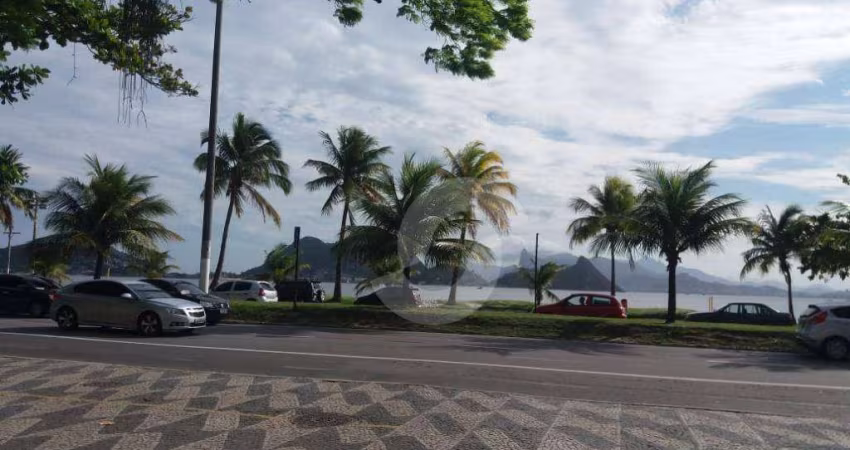 Apartamento com 1 dormitório à venda, 57 m² por R$ 420.000,00 - São Francisco - Niterói/RJ