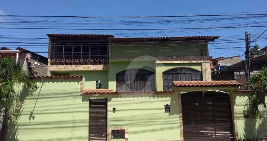 Excelente Casa duplex à venda, 280 m² por R$ 590.000,00 - Porto Novo - São Gonçalo/RJ