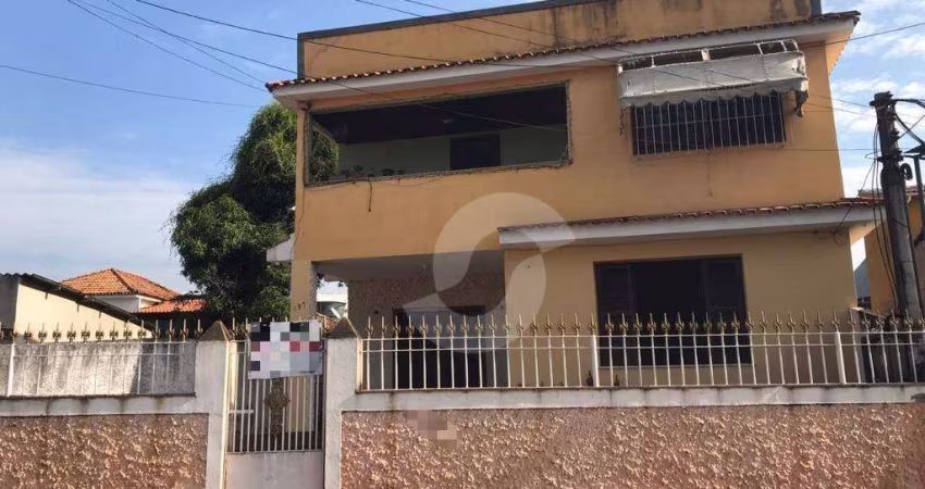Casa com 3 dormitórios à venda, 135 m² por R$ 230.000,00 - Centro - São Gonçalo/RJ