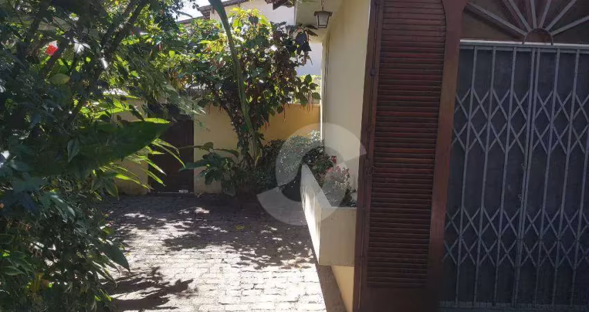 São francisco  realize o sonho de morar em uma casa linear, com quintal e ótima planta  de 4 quartos, 1 ste e garagem