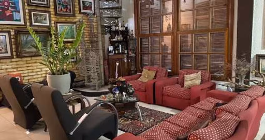 Casa com 4 dormitórios à venda, 600 m² por R$ 1.300.000,00 - Pendotiba - Niterói/RJ